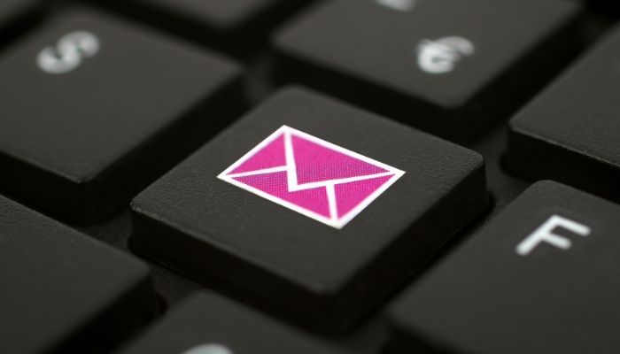 E-mail Yazışmaları Davada Delil Olarak Kullanılabilir mi? Hangi Yöntem Kullanılmalıdır?